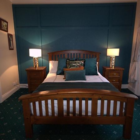 Lizzys Little Kitchen Town Accommodation Listowel Exterior foto